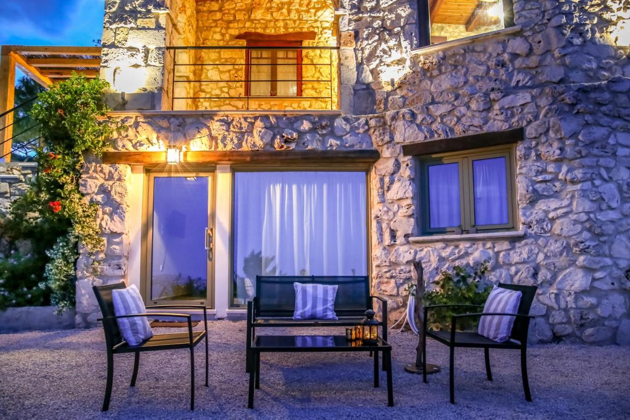 Gagouinos Cottage Koríthion エクステリア 写真