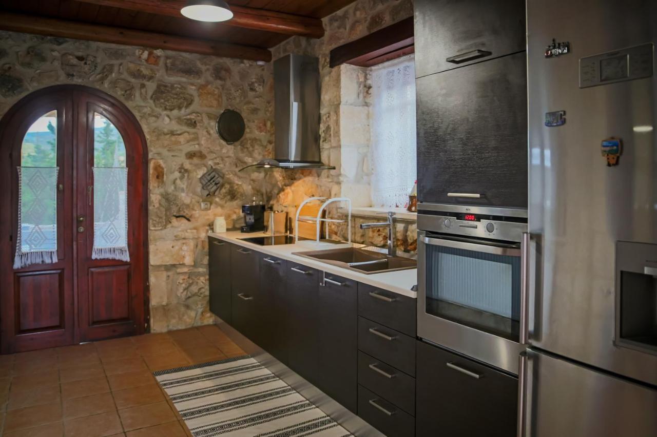 Gagouinos Cottage Koríthion エクステリア 写真